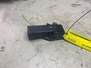 Begagnade Kylfläns, relä Volkswagen Polo V (6R) 1.2 12V Pris € 24,20 Inklusive moms erbjuds av Autosloperij de Turk