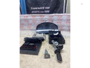 Begagnade Tändningslås + dator Volkswagen Scirocco (137/13AD) 2.0 TSI 16V Pris € 242,00 Inklusive moms erbjuds av Autosloperij de Turk