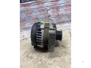 Begagnade Dynamo Opel Adam 1.0 Ecotec 12V SIDI Turbo Pris € 60,50 Inklusive moms erbjuds av Autosloperij de Turk