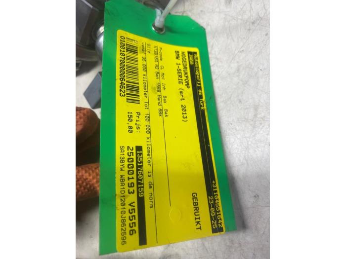 Högtryckspump från en BMW 1 serie (F21) 116i 1.6 16V 2013