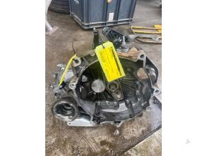 Gebruikte Versnellingsbak Volkswagen Polo V (6R) 1.2 12V Prijs € 169,40 Inclusief btw aangeboden door Autosloperij de Turk