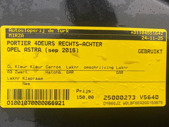 Bakdörr, 4-dörrars, höger från en Opel Astra K 1.0 SIDI Turbo 12V 2016