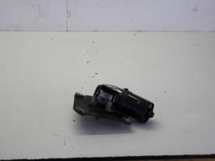 Begagnade Främre torkarmotor Volvo S40 (VS) 2.0 16V Pris € 20,00 Marginaltabell erbjuds av Gebr Opdam B.V.