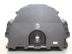 Begagnade Bashögtalare Ford Fiesta 7 1.0 EcoBoost 12V 100 Pris € 90,00 Marginaltabell erbjuds av Gebr Opdam B.V.