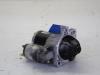 Startmotor från en Mazda 2 (DE), 2007 / 2015 1.3 16V S-VT, Halvkombi (Hatchback), Bensin, 1.349cc, 55kW (75pk), FWD, ZJ46, 2007-10 / 2015-06, DE13K2; DE14K2; DEA3K2; DEA4K2 2014
