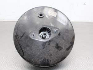 Używane Wspomaganie hamulców Peugeot Boxer (U9) 2.0 BlueHDi 130 Cena na żądanie oferowane przez Gebr Opdam B.V.