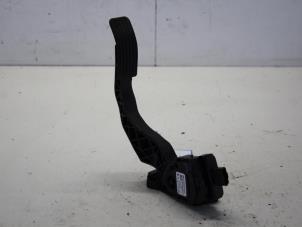 Begagnade Gaspedalsensor Peugeot 207/207+ (WA/WC/WM) 1.6 16V VTi Pris på förfrågan erbjuds av Gebr Opdam B.V.