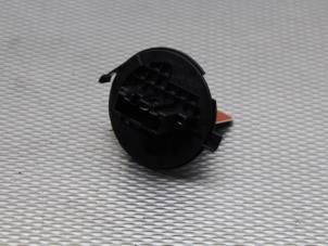 Gebruikte Kachel Weerstand Mazda 2 (DJ/DL) 1.5 SkyActiv-G 90 Prijs op aanvraag aangeboden door Gebr Opdam B.V.