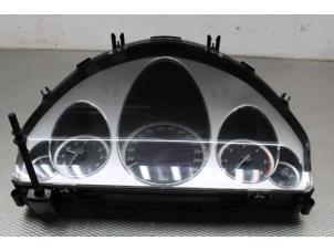 Gebruikte Tellerklok Mercedes E (W212) E-300 CDI V6 24V BlueEfficiency Prijs op aanvraag aangeboden door Gebr Opdam B.V.