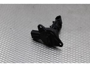 Gebruikte Luchthoeveelheidsmeter Volvo XC90 II 2.0 T8 16V Twin Engine AWD Prijs € 50,00 Margeregeling aangeboden door Gebr Opdam B.V.