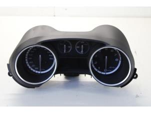 Gebruikte Kilometerteller KM Alfa Romeo Giulietta (940) 1.4 TB 16V Prijs op aanvraag aangeboden door Gebr Opdam B.V.