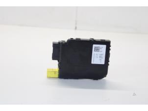 Begagnade Rattstångmodul Volkswagen Jetta III (1K2) 1.4 TSI 122 16V Pris € 30,00 Marginaltabell erbjuds av Gebr Opdam B.V.