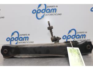 Begagnade Bakre gaffelben, höger Mitsubishi Space Star (DG) 1.6 16V Pris € 45,00 Marginaltabell erbjuds av Gebr Opdam B.V.