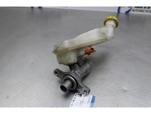 Gebruikte Hoofdremcilinder Citroen C3 Picasso (SH) 1.6 16V VTI 120 Prijs op aanvraag aangeboden door Gebr Opdam B.V.