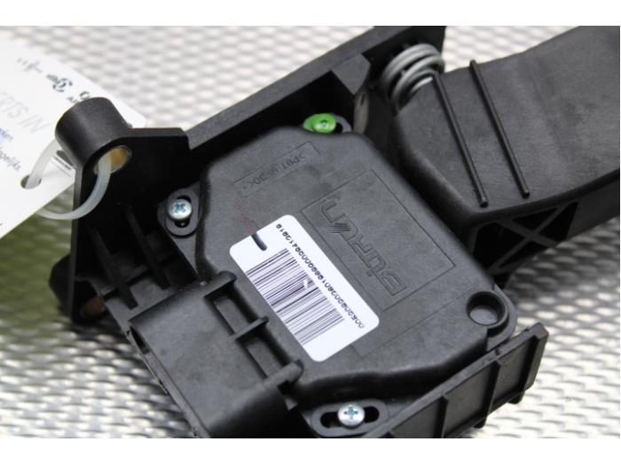 Gaspedalsensor från en Abarth 500C/595C/695C 1.4 T-Jet 16V 695,595 Competizione,Rivale 2018