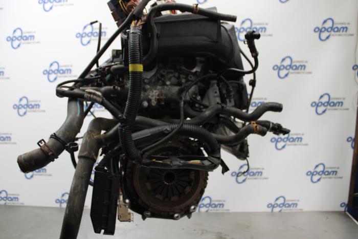 Motor från en Renault Clio II (BB/CB) 1.4 16V 2003