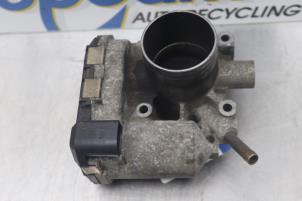 Gebruikte Gasklephuis Volkswagen Polo III (6N2) 1.4 Prijs € 40,00 Margeregeling aangeboden door Gebr Opdam B.V.