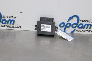 Używane Modul hamulca postojowego Audi S8 (D4) 4.0 V8 TFSI 32V Cena na żądanie oferowane przez Gebr Opdam B.V.