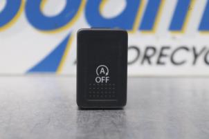 Begagnade Start/stopp-brytare Suzuki Swift (ZA/ZC/ZD) 1.2 16_ Pris på förfrågan erbjuds av Gebr Opdam B.V.