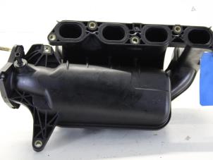 Używane Kolektor dolotowy Toyota Corolla Cena € 90,00 Procedura marży oferowane przez Gebr Opdam B.V.