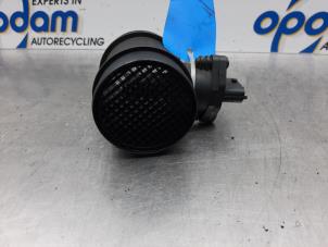 Gebruikte Luchtmassameter Chrysler Voyager/Grand Voyager (RG/RS) 2.8 CRD 16V Autom. Prijs € 40,00 Margeregeling aangeboden door Gebr Opdam B.V.