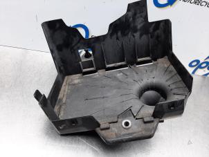 Używane Pojemnik na akumulator Skoda Fabia II Combi 1.2 TDI 12V Greenline Cena € 20,00 Procedura marży oferowane przez Gebr Opdam B.V.