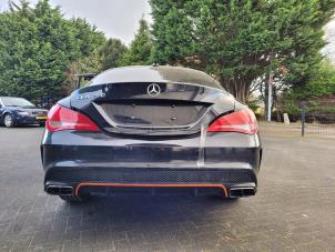 Begagnade Baklucka Mercedes CLA (117.3) 2.0 CLA-250 Turbo 16V Pris € 250,00 Marginaltabell erbjuds av Gebr Opdam B.V.