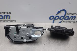 Nieuwe Deurslot Mechaniek 4Deurs links-voor BMW X5 Prijs € 181,44 Inclusief btw aangeboden door Gebr Opdam B.V.