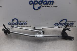 Nya Torkarmekanism Landrover Evoque Pris € 90,69 Inklusive moms erbjuds av Gebr Opdam B.V.