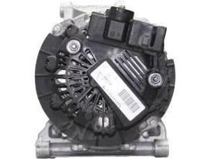 Nieuwe Dynamo Mercedes B-Klasse Prijs € 241,94 Inclusief btw aangeboden door Gebr Opdam B.V.