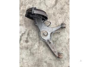 Begagnade Bakre gaffelben, vänster Volkswagen Transporter T5 1.9 TDi Pris € 100,00 Marginaltabell erbjuds av Gebr Opdam B.V.