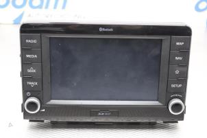 Begagnade Navigeringssystem Kia Stonic (YB) 1.0i T-GDi 12V Pris € 750,00 Marginaltabell erbjuds av Gebr Opdam B.V.