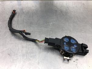 Gebruikte Regensensor Volkswagen Golf VI Cabrio (1K) 1.2 TSI Prijs € 50,00 Margeregeling aangeboden door Gebr Opdam B.V.