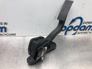 Begagnade Gaspedalsensor Kia Venga 1.4 CVVT 16V Pris € 60,00 Marginaltabell erbjuds av Gebr Opdam B.V.