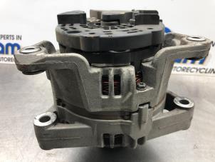 Gebruikte Dynamo Opel Corsa D 1.4 16V Twinport Prijs € 35,00 Margeregeling aangeboden door Gebr Opdam B.V.