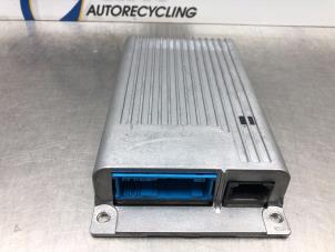 Używane Jednostka multimedialna Mini Mini (R56) 1.4 16V One Cena € 200,00 Procedura marży oferowane przez Gebr Opdam B.V.