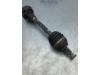 Drivaxel, vänster fram från en Seat Ibiza ST (6J8), 2010 / 2016 1.2 TDI Ecomotive, Kombi, Diesel, 1.199cc, 55kW (75pk), FWD, CFWA, 2010-04 / 2015-05 2012