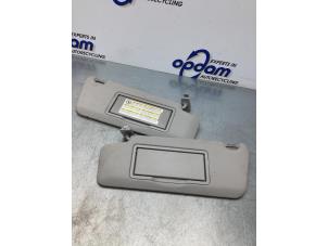 Gebruikte Zonneklep set Mercedes C Estate (S204) 3.0 C-350 CDI V6 24V 4-Matic Prijs € 45,00 Margeregeling aangeboden door Gebr Opdam B.V.