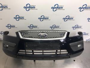 Begagnade Främre stötfångare Ford Focus 2 Wagon 1.6 16V Pris € 125,00 Marginaltabell erbjuds av Gebr Opdam B.V.