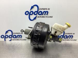 Gebruikte Rembekrachtiger Chrysler PT Cruiser 2.4 16V Prijs € 75,00 Margeregeling aangeboden door Gebr Opdam B.V.