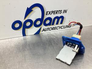 Gebruikte Kachel Weerstand Kia Picanto (TA) 1.0 12V Prijs € 25,00 Margeregeling aangeboden door Gebr Opdam B.V.