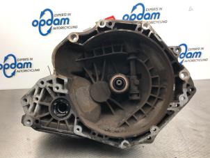 Begagnade Växellåda Opel Agila (A) 1.2 16V Twin Port Pris € 275,00 Marginaltabell erbjuds av Gebr Opdam B.V.