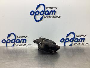 Gebruikte Remklauw (Tang) links-voor Opel Agila (A) 1.2 16V Twin Port Prijs € 30,00 Margeregeling aangeboden door Gebr Opdam B.V.