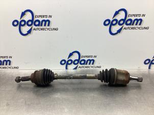 Gebruikte Homokineetas links-voor Opel Agila (A) 1.2 16V Twin Port Prijs € 40,00 Margeregeling aangeboden door Gebr Opdam B.V.
