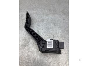 Używane Czujnik polozenia pedalu gazu Citroen DS 4/DS 4 Crossback (NX) 1.6 BlueHDI 120 Cena € 35,00 Procedura marży oferowane przez Gebr Opdam B.V.