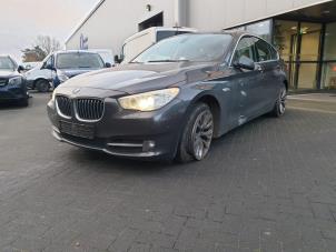 Begagnade Panoramatak BMW 5 serie Gran Turismo (F07) 530d 24V Pris € 350,00 Marginaltabell erbjuds av Gebr Opdam B.V.