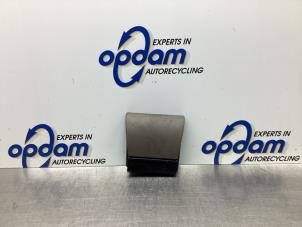 Begagnade Askkopp, fram Audi A2 (8Z0) 1.4 16V Pris € 35,00 Marginaltabell erbjuds av Gebr Opdam B.V.