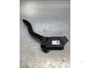 Gebruikte Gaspedaalpositie Sensor Volkswagen Up! (121) 1.0 12V 60 Prijs € 30,00 Margeregeling aangeboden door Gebr Opdam B.V.