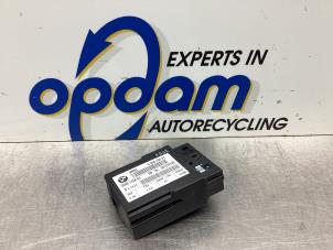 Gebruikte Computer stoel BMW 3 serie (E90) 318i 16V Prijs € 25,00 Margeregeling aangeboden door Gebr Opdam B.V.