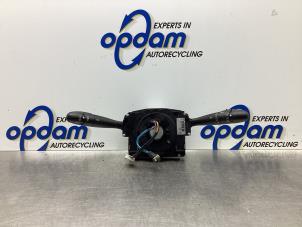 Gebruikte Combischakelaar Stuurkolom Peugeot 207/207+ (WA/WC/WM) 1.4 Prijs € 150,00 Margeregeling aangeboden door Gebr Opdam B.V.